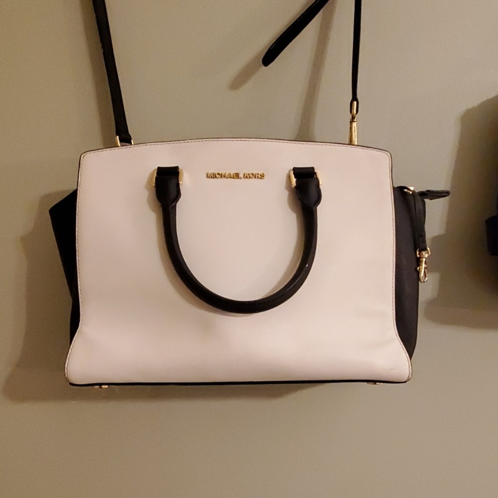 Michael Kors black and white purse